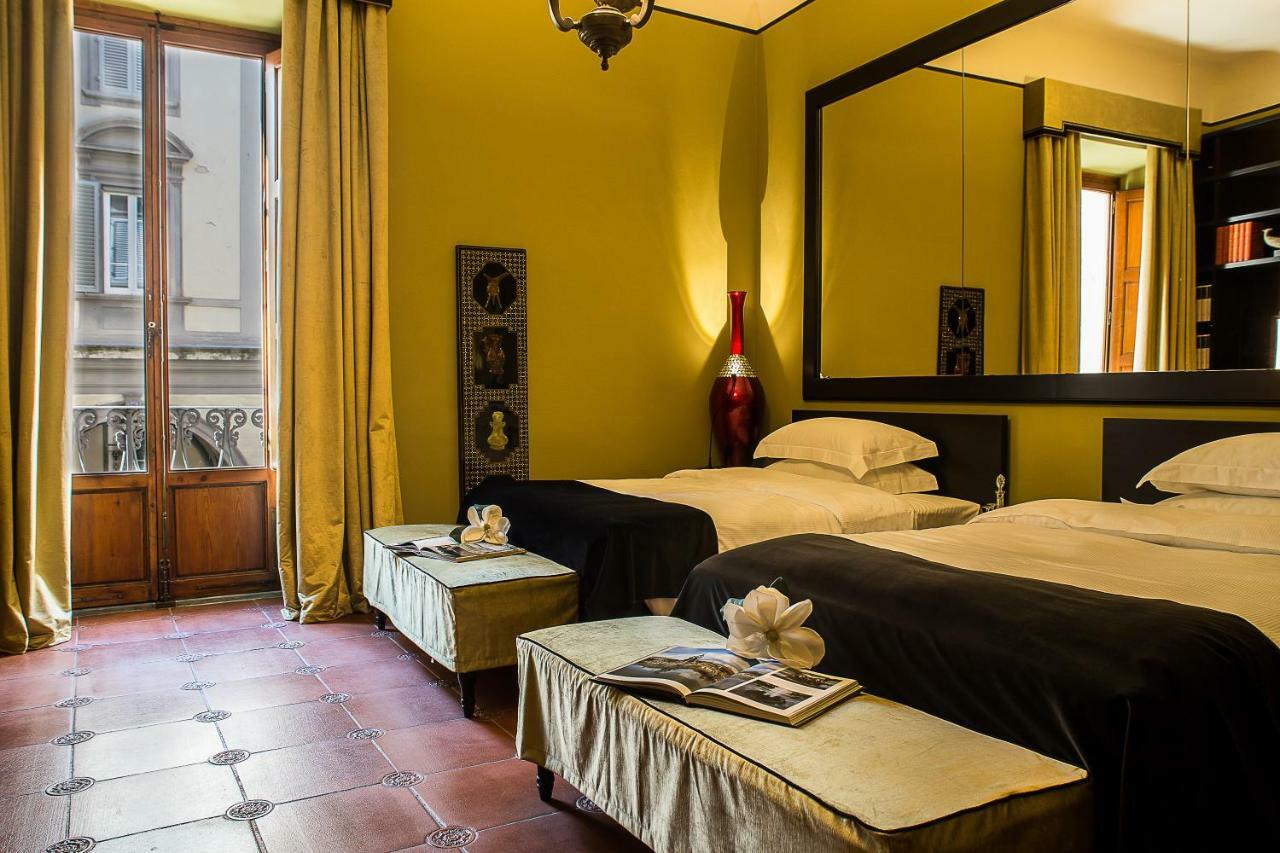 Porcellino Gallery Art Boutique Bb Bed & Breakfast Florence Exterior photo